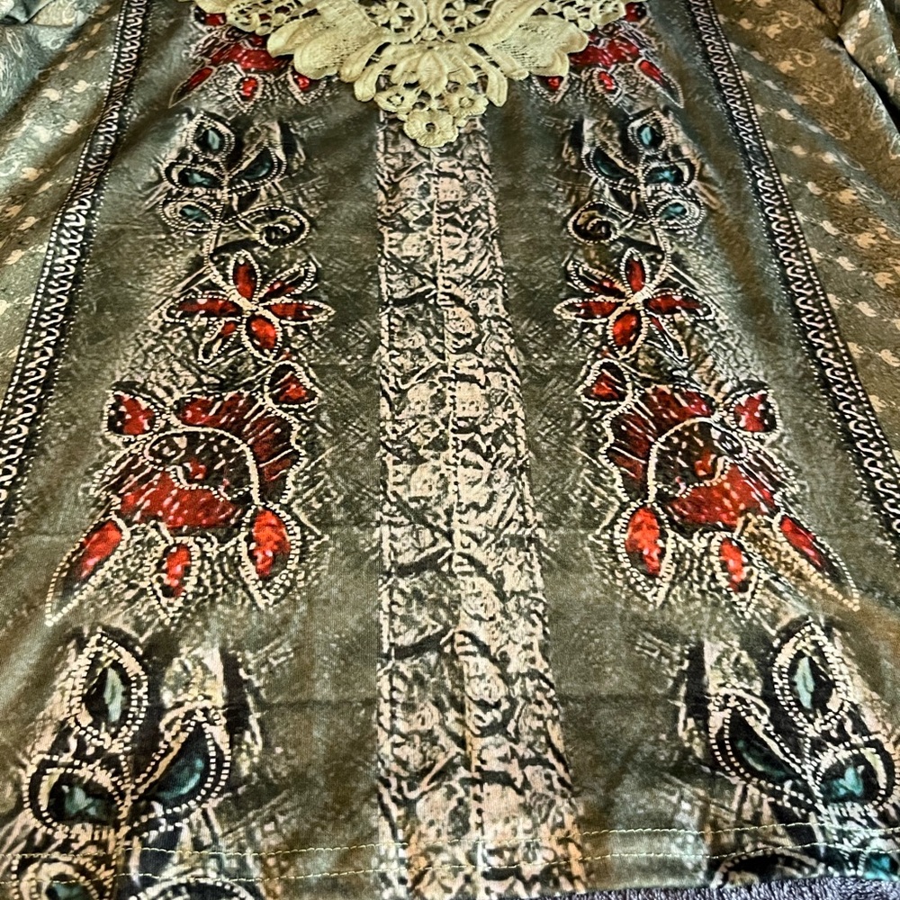 Olive Embroidered Long Sleeve Blouse - Picture 2 of 4